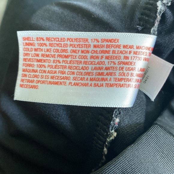 Girls Cat& Jack Black swim shorts size 4-5 - Picture 4 of 4